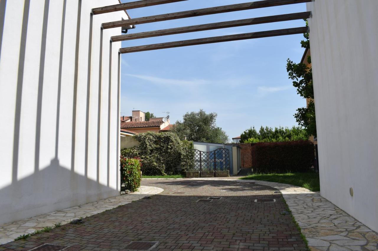 Holiday And Art Casa Boulogne Exterior foto